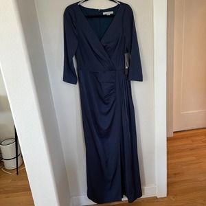 New Kay Unger Blue Gown sz 8